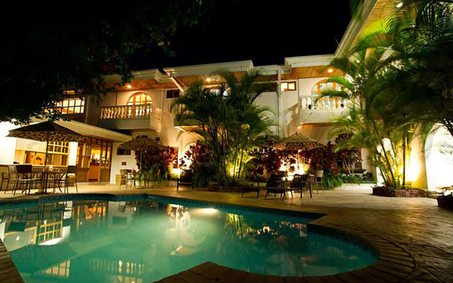 Buena Vista Chic Hotel