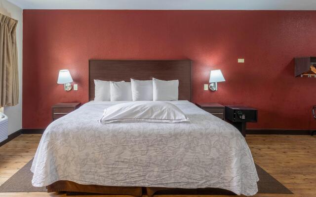 Red Roof Inn PLUS+ El Paso East