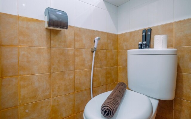 Trendy Connecting Mall 2BR Green Pramuka Apartment