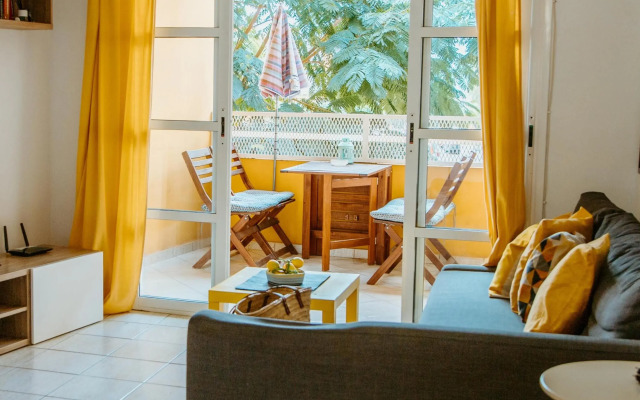 Sunshine by the Ocean 1BR Apartment Costa Adeje