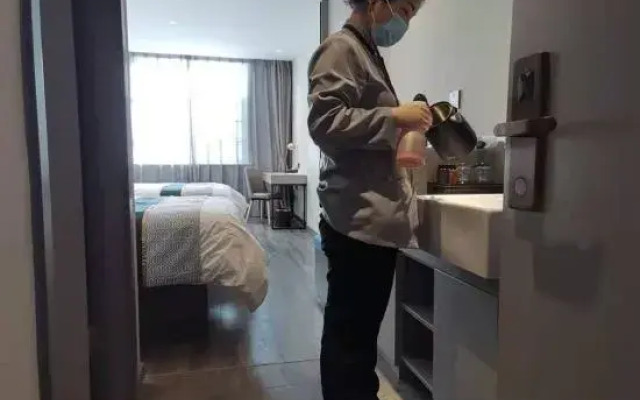 Homeinn·neo(Shiyan Wuyan Pedestrian Street Hong Kong City)