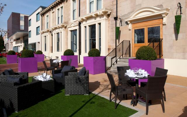 Holiday Inn Newcastle Jesmond by IHG