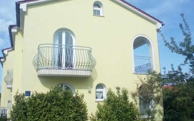 Marko Rooms