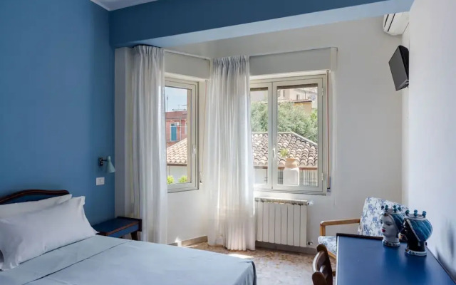 Giardino Degli Aranci With Terrace by Wonderful Italy