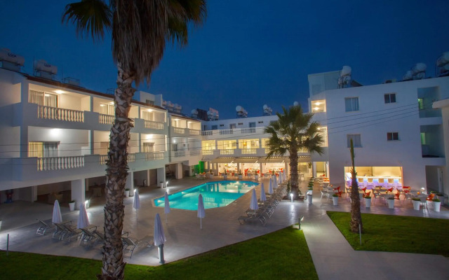 Princessa Vera Hotel Apartments