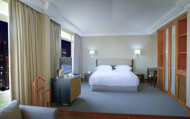 Portemilio Hotel And Resort