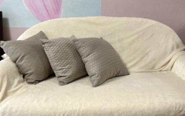 Home Hotel (Хоум Отель) на Шахтеров 23