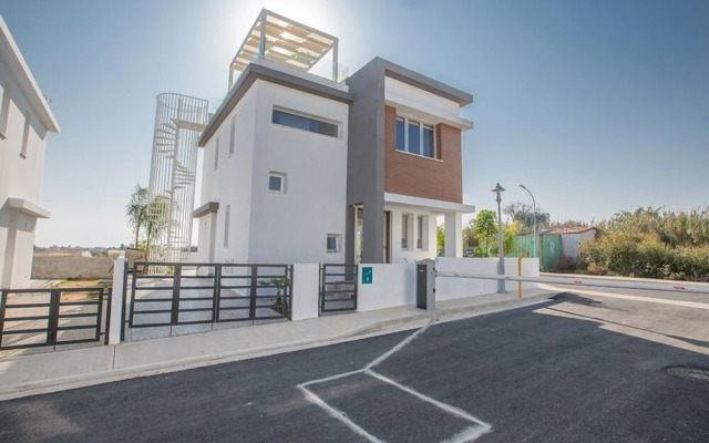 Villa Alasia AQ Al01