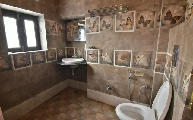 Yogi Guest House