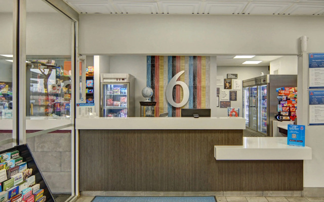 Studio 6 Mesquite, Tx – Town East