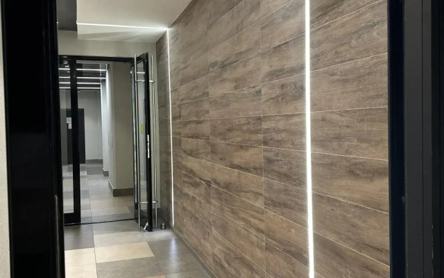 Apartments on Oboronnaya 102B street