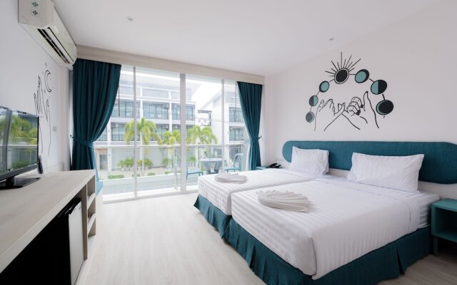 Moon Budget Hotel