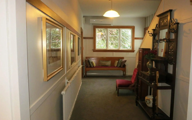 Cheltenham House