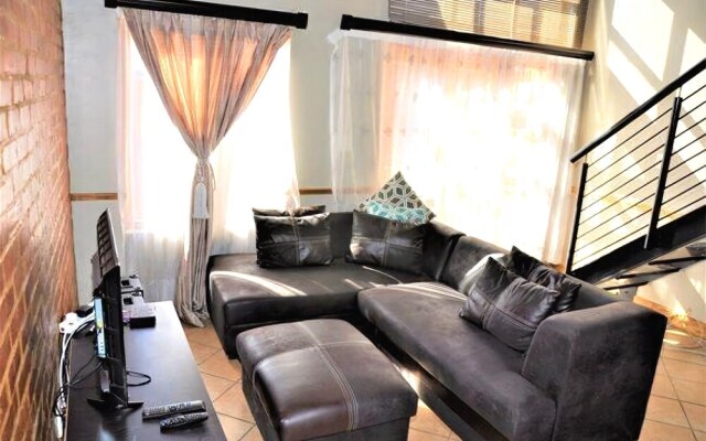 Midrand Bachelor Apartment