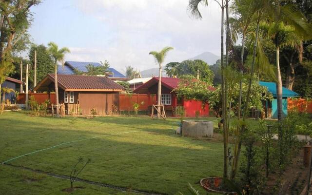 Tamarind Grand Resort Mae Sariang