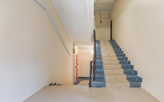 Smart Host на бульваре Страстной