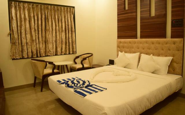 Hotel Chandradeep Regency