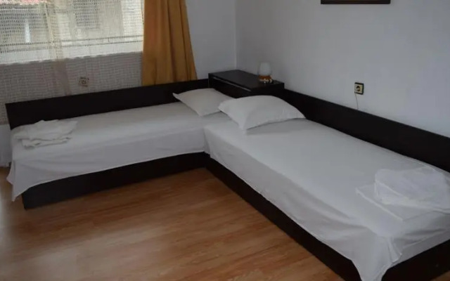 Guest House Dalakmanovi