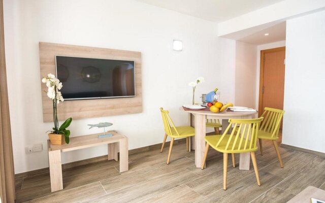 Flipflop Surfing Playa Apartments