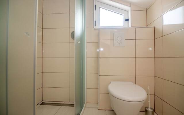 Apartments and Room Maestral