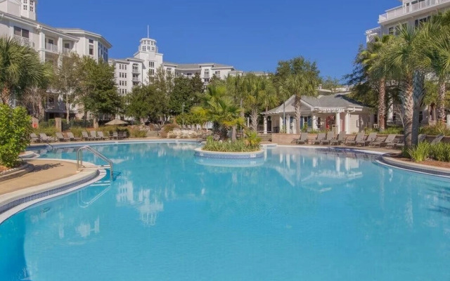 Margot Bay Condo by RedAwning