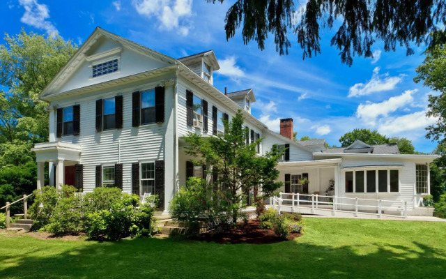 The Egremont Village Inn