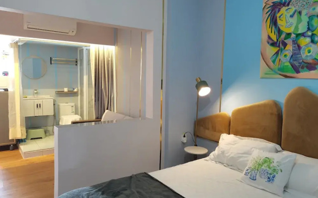 Ampang Hilir Lakeview Suite
