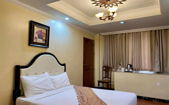 White Knight Hotel Intramuros