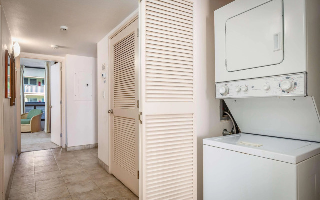 Aston Kona by the Sea