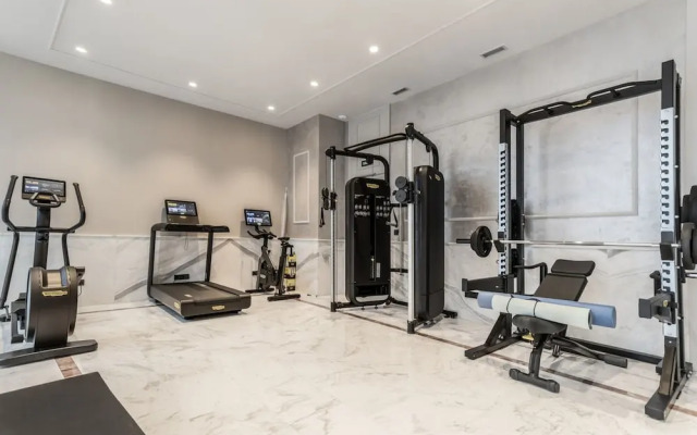 Lusciano - 2 Bedrooms Pool and gym in Almagro