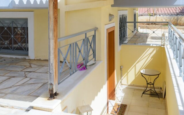 Comfy Vacation flat 300 meters from beach