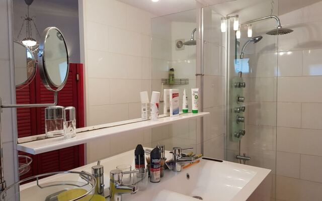 Pleasant Villa in Pouzols-minervois With Private Pool