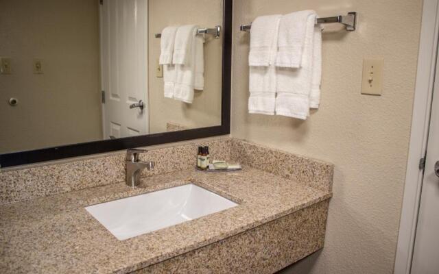 Cobblestone Suites Oshkosh