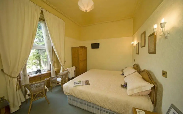 The Old Manse