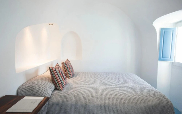 Remezzo Villas Santorini Studio