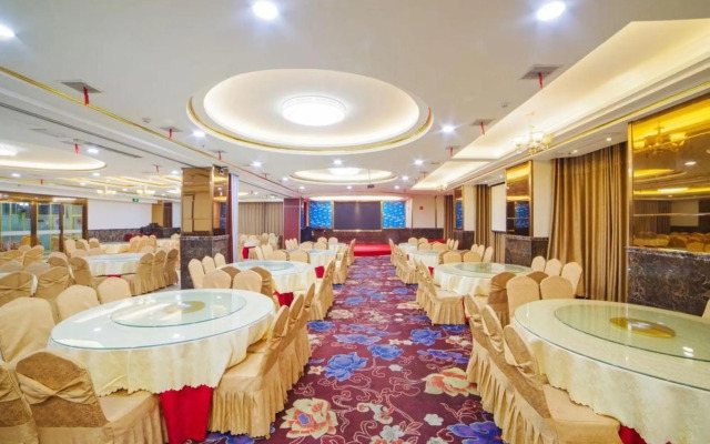 Vienna Hotel Hunan Yiyang Jinshan Road Xiufeng Park