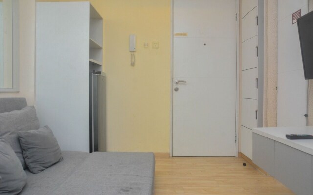 Minimalist And Warm 2Br At Bassura City Apartment