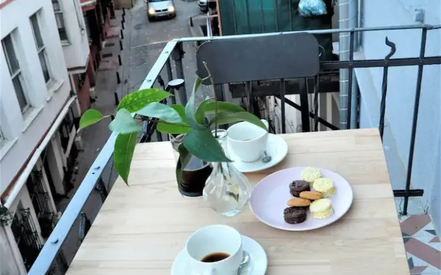 Rooftop Balat Rooms and Apartments Vodina