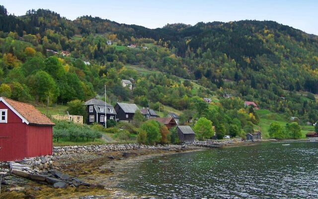 9 Person Holiday Home in Nordfjordeid
