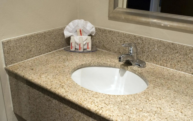 Baymont by Wyndham East Windsor Bradley Airport