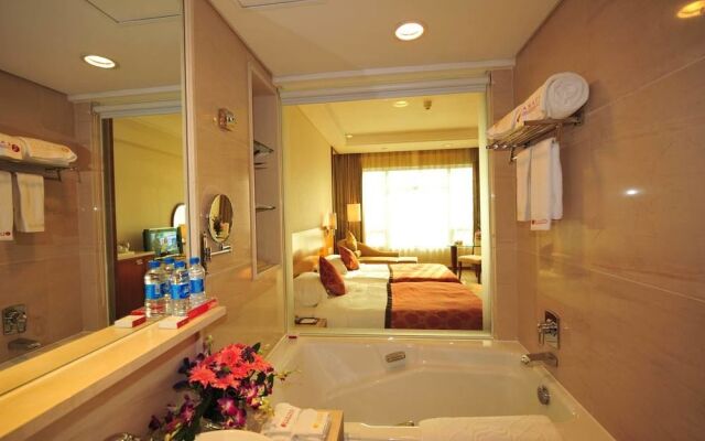 Intercity Guangzhou East Railway Station Hotel