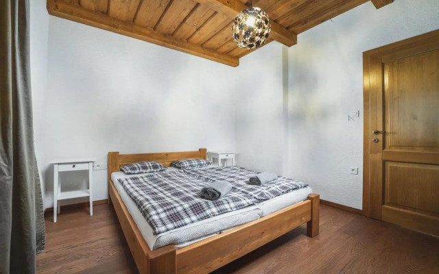 Domček pod Roháčmi