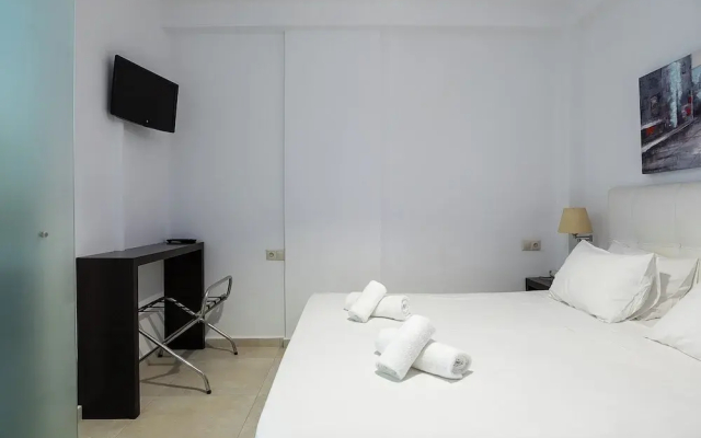 Pantheon Villas & Suites