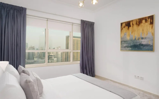 Maison Privee - Dreamy Apt with Jaw-Dropping Marina Views