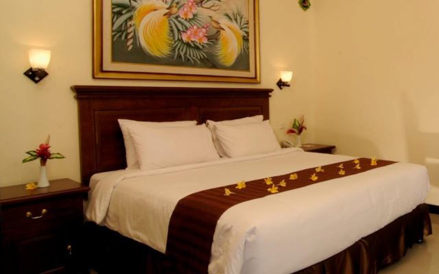 Yusro Hotel Restaurant & Convention