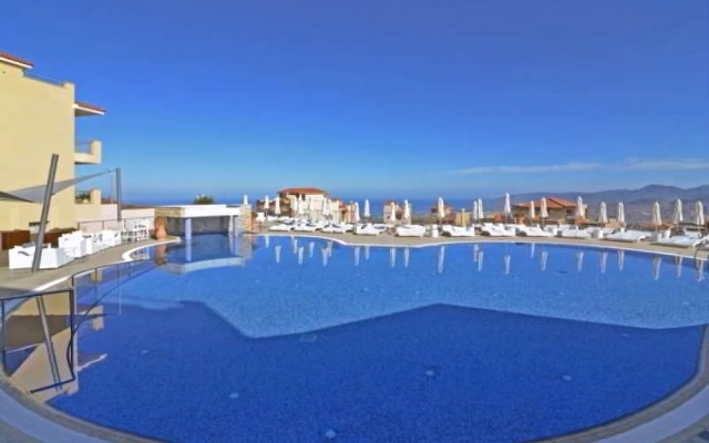 Latchi Panorama Resort