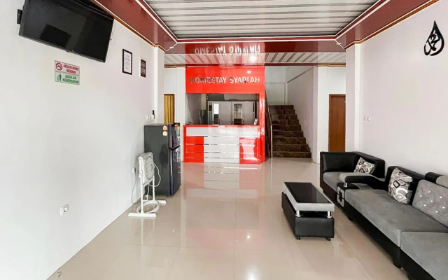 RedDoorz Syariah @ Humaira Stay Tabalong – Guest Rooms – Tanjung