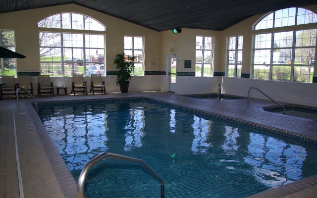 Country Inn & Suites by Radisson, Eagan, MN