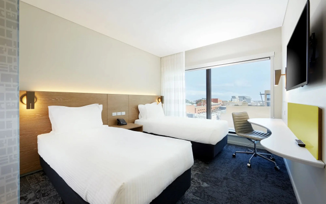 Holiday Inn Express Adelaide City Centre by IHG