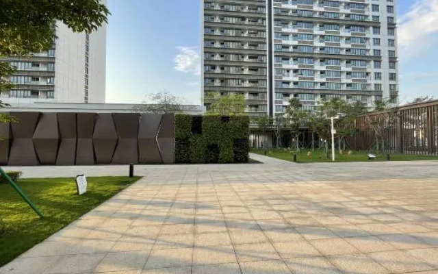 Borui Hotel Apartment (Shenzhen International Convention and Exhibition Center)